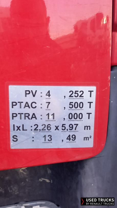 Renault Trucks D cab 2M
                                            180