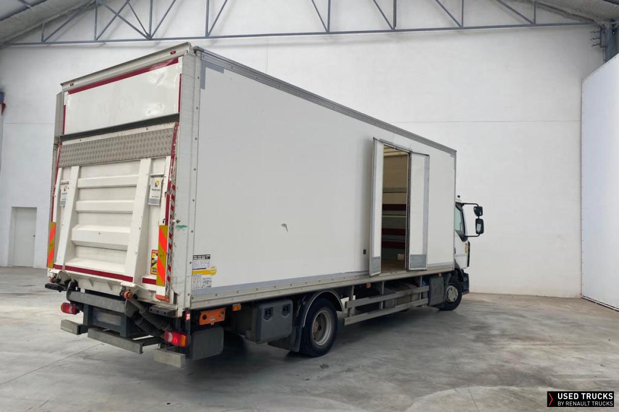 Renault Trucks D
                                            240