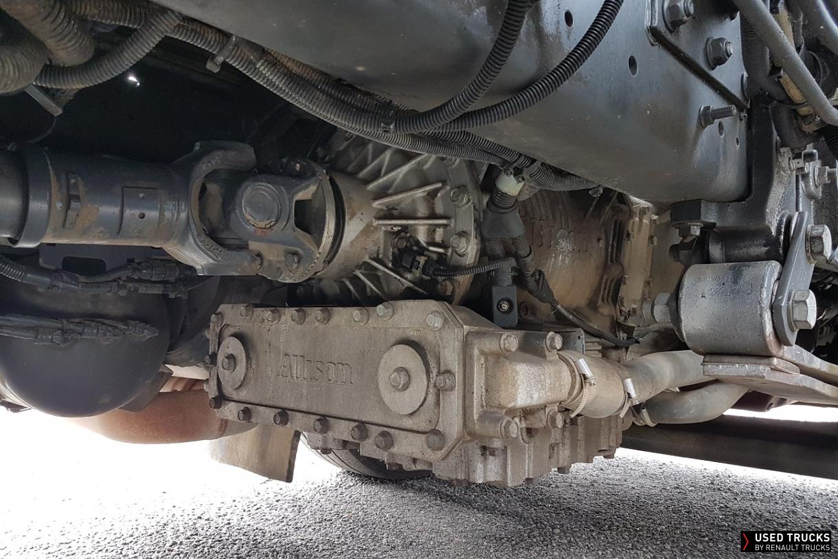 Renault Trucks Premium Distribution 340