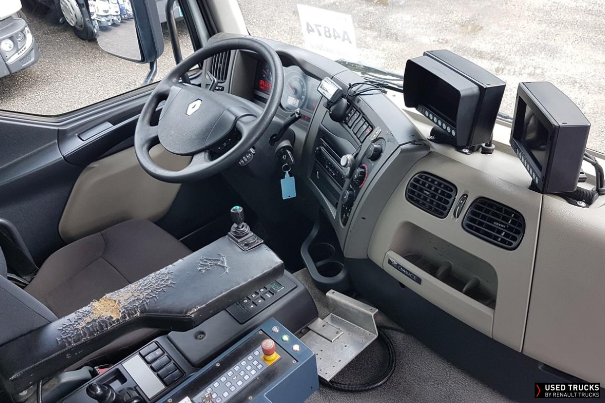 Renault Trucks Premium Distribution 340