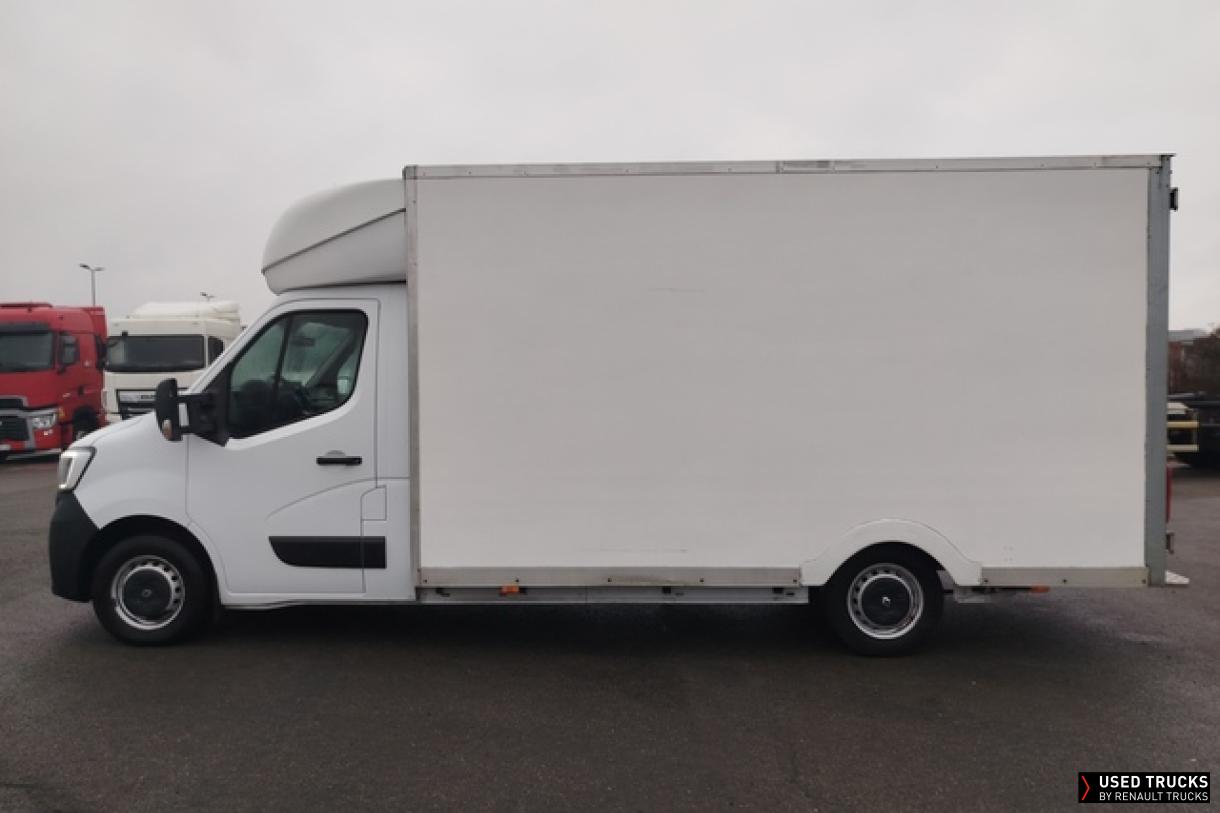 Renault Master 145