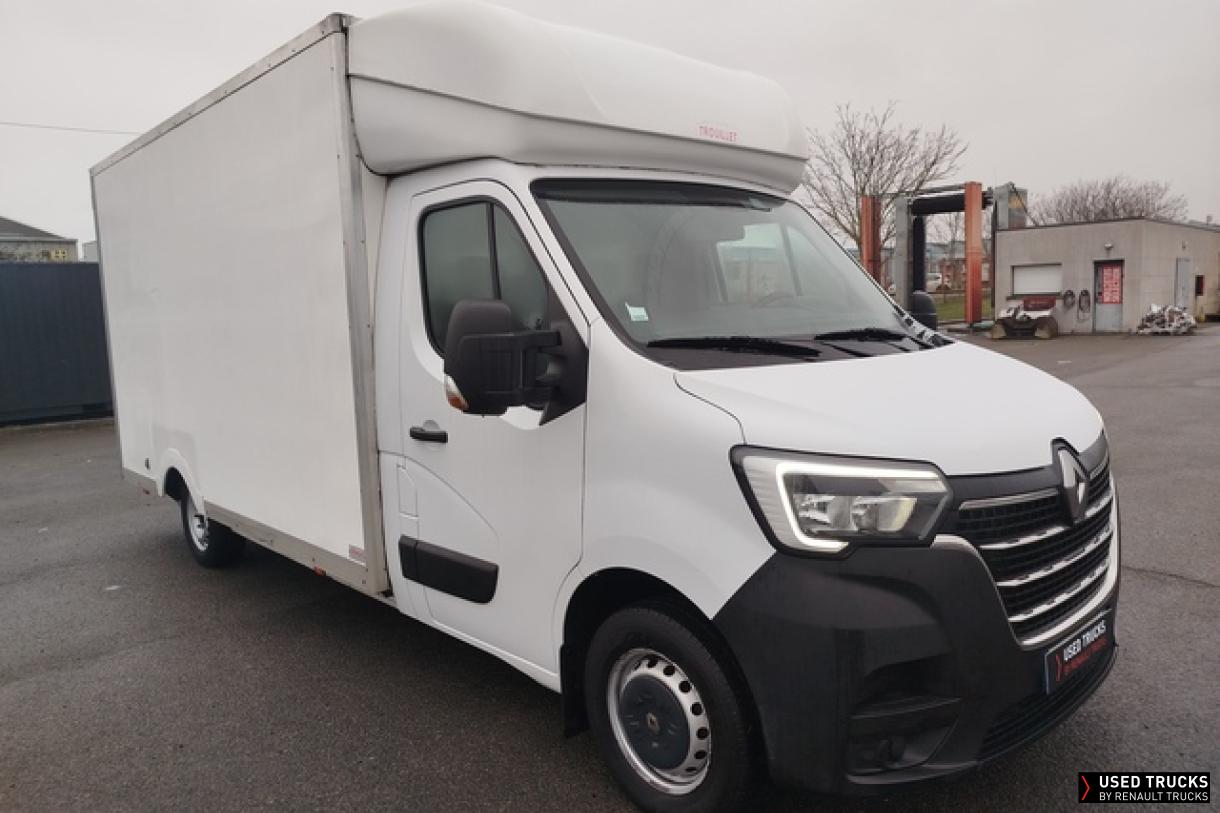 Renault Master 145