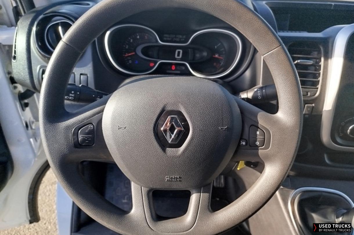 Renault Trafic 145