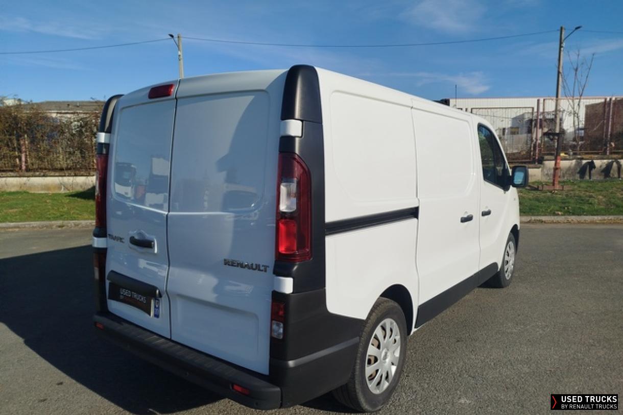Renault Trafic 145