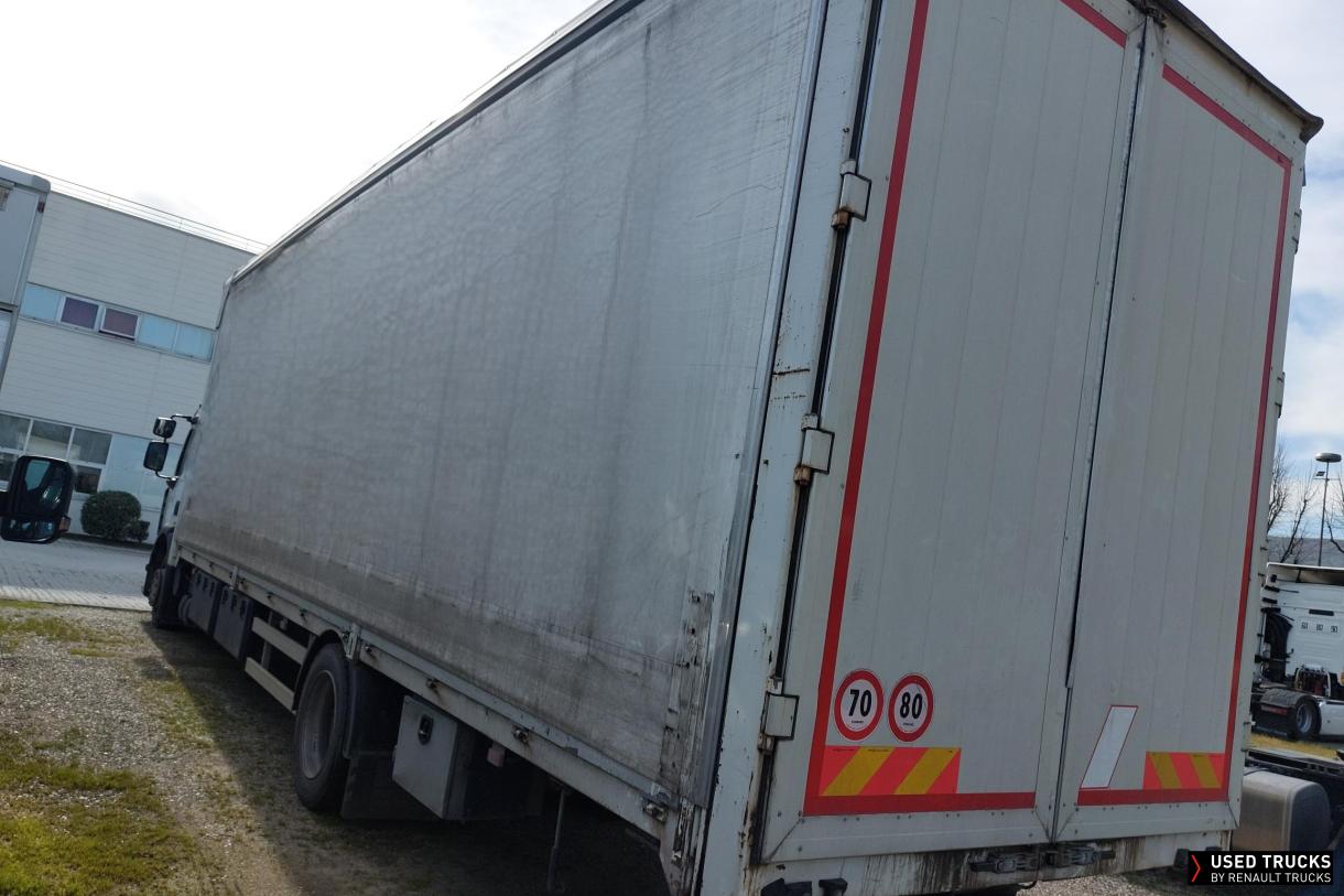 Renault Trucks D Wide 320