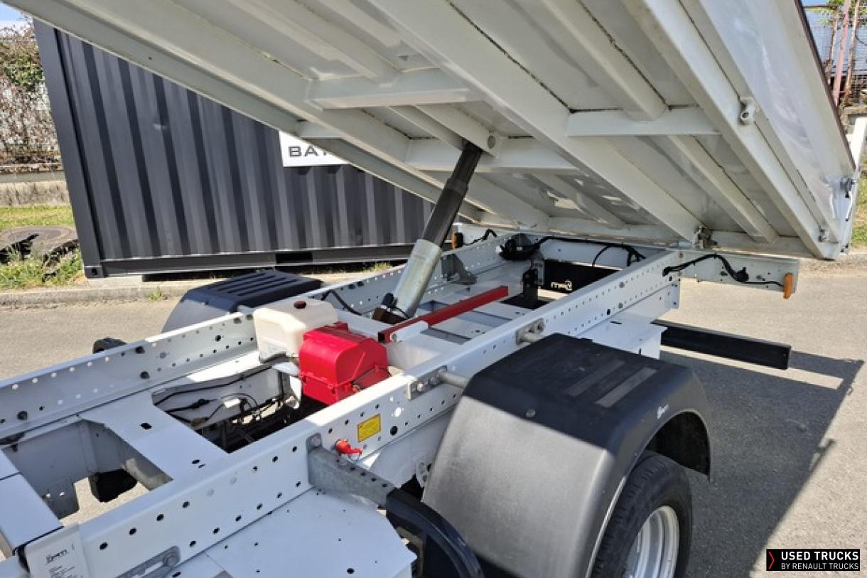 Renault Master 130