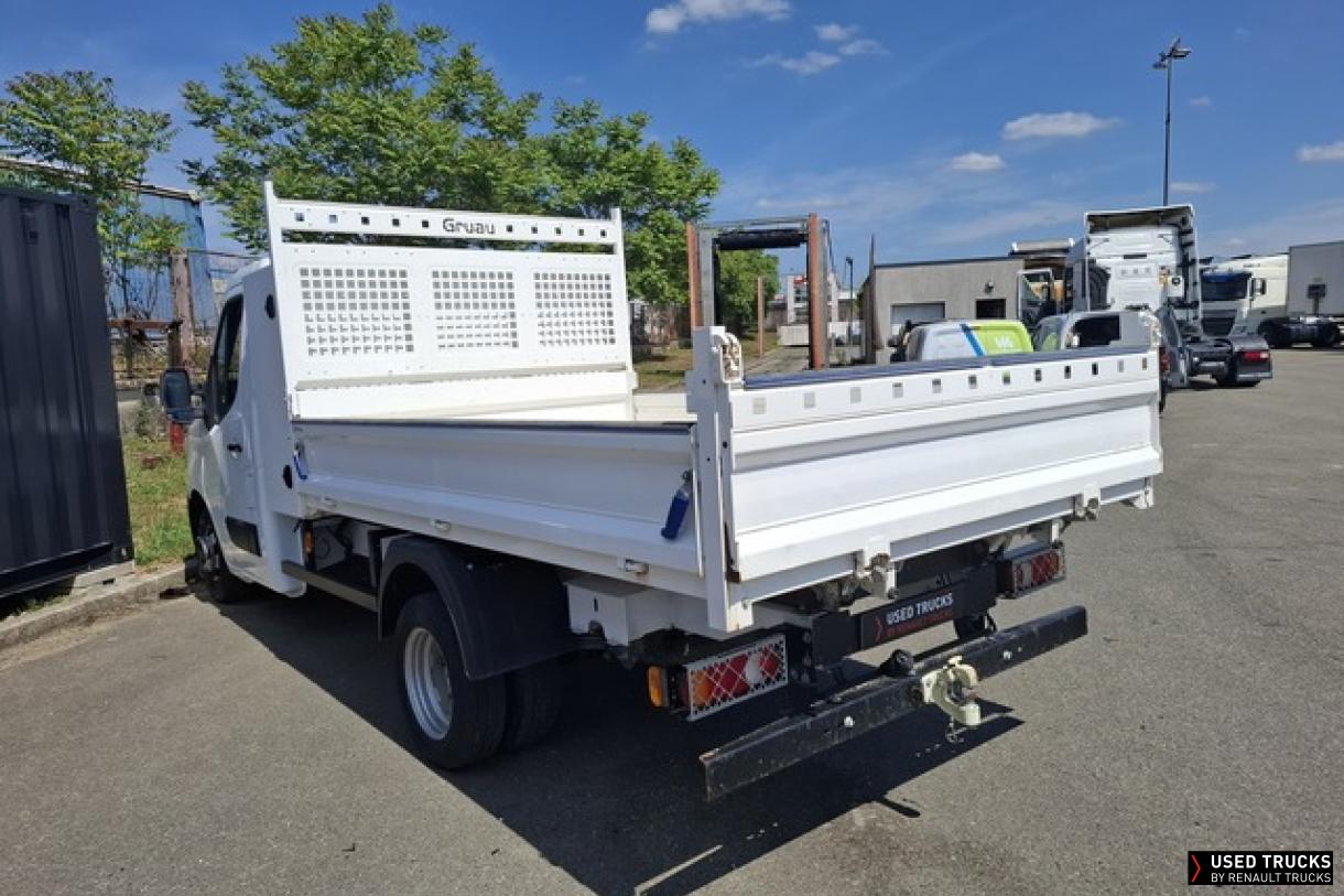 Renault Master 130