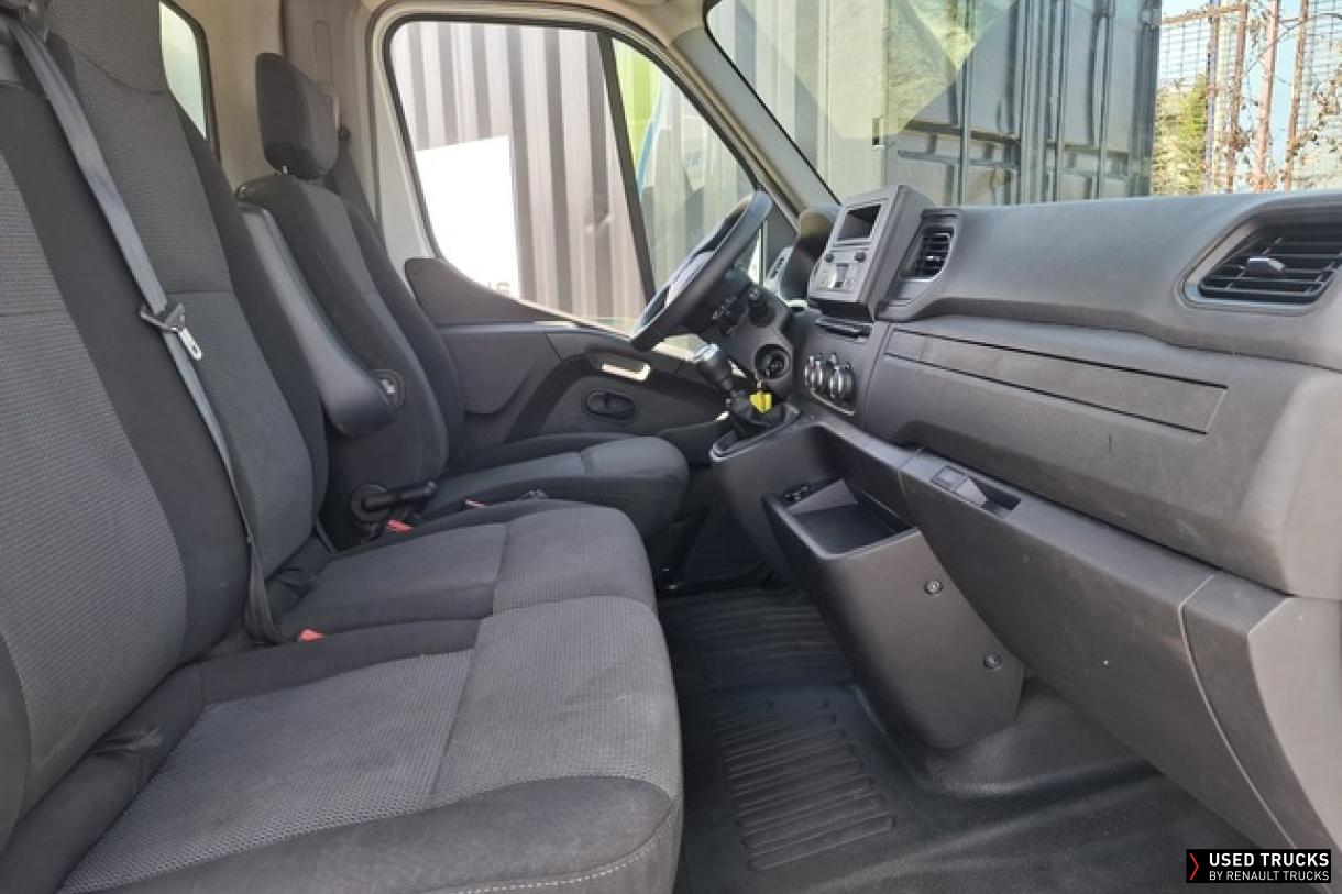 Renault Master 130