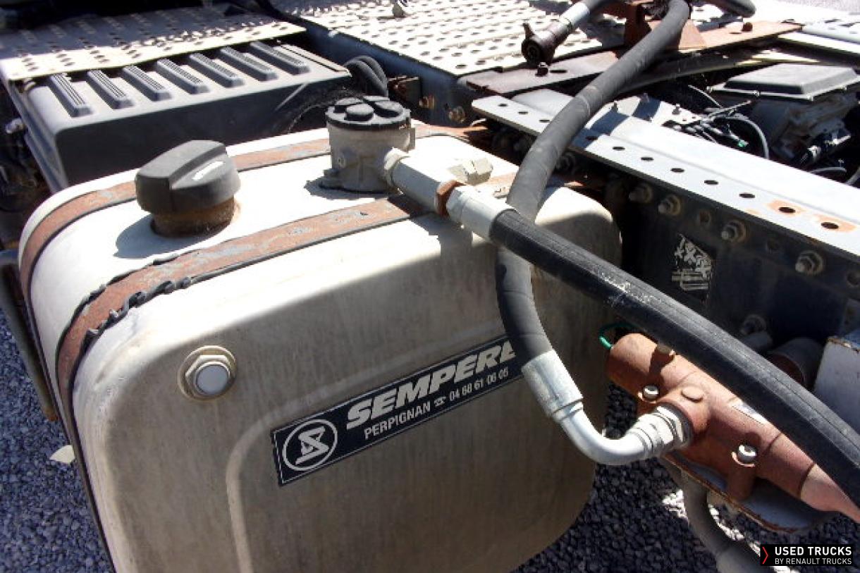 Renault Trucks Premium 450