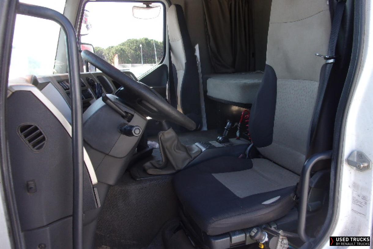 Renault Trucks Premium 450