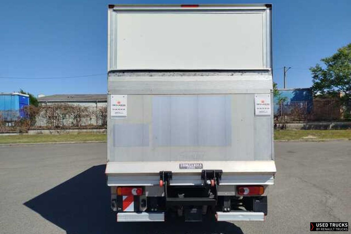 Renault Master 145