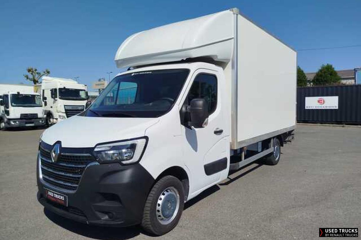 Renault Master 145