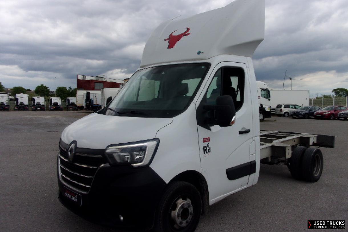Renault Trucks Master 165