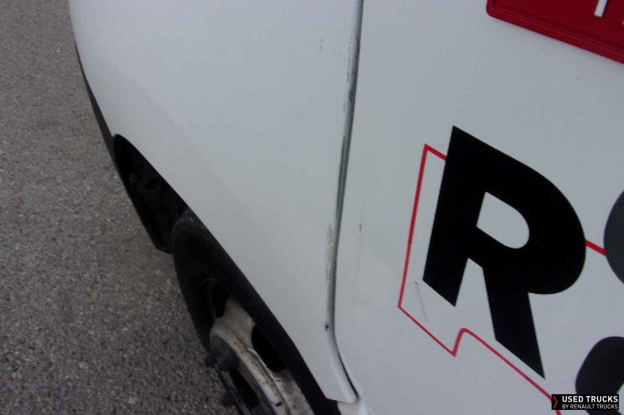 Renault Trucks Master 165