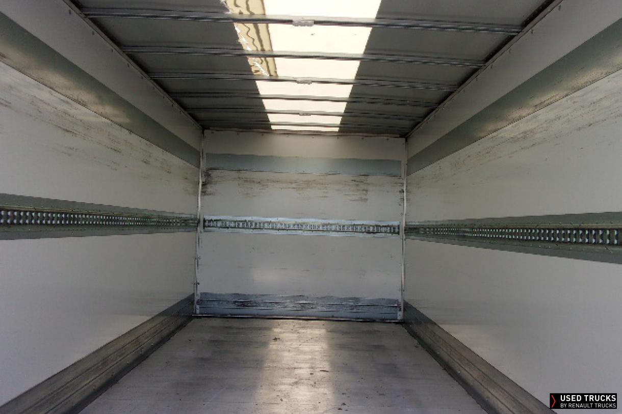 Renault Trucks D 240