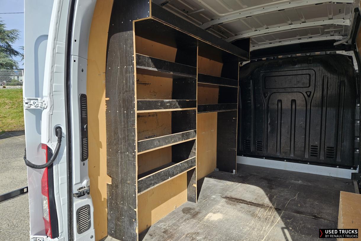 Renault Trucks Master 150