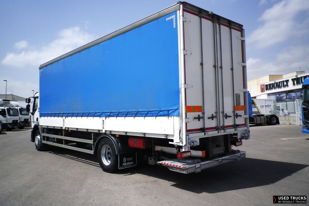 Renault Trucks D Wide 320