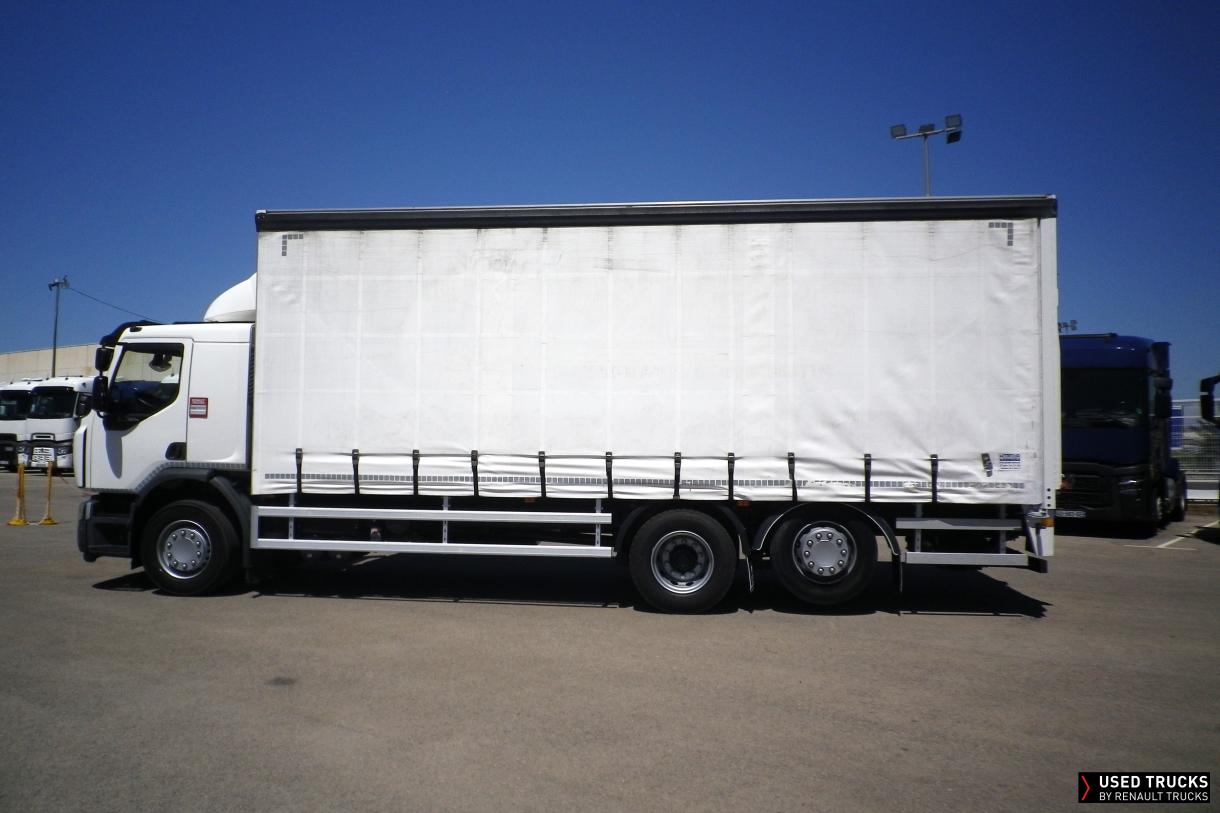 Renault Trucks D Wide 320