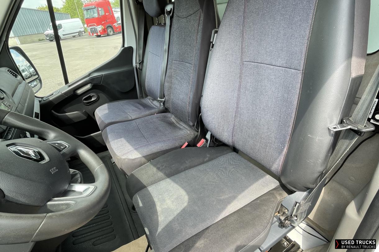 Renault Trucks Master 145