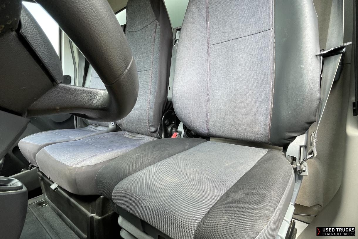 Renault Trucks Master 145