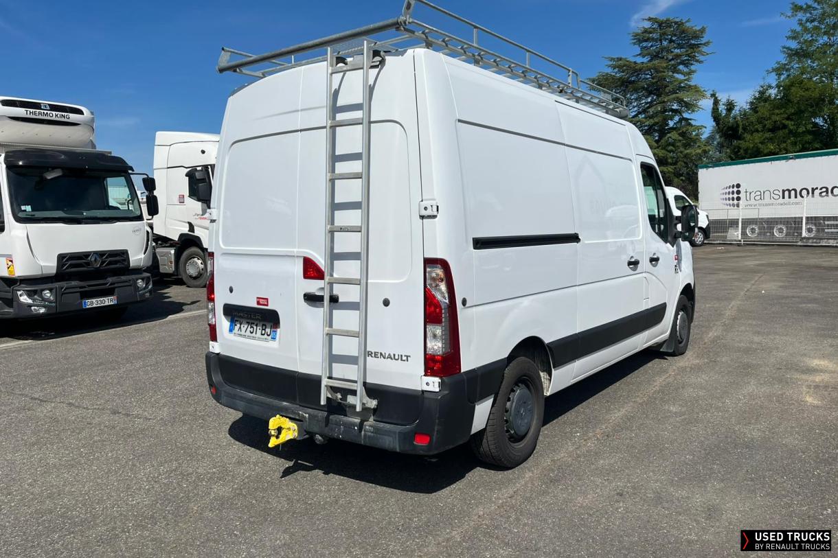 Renault Trucks Master 135