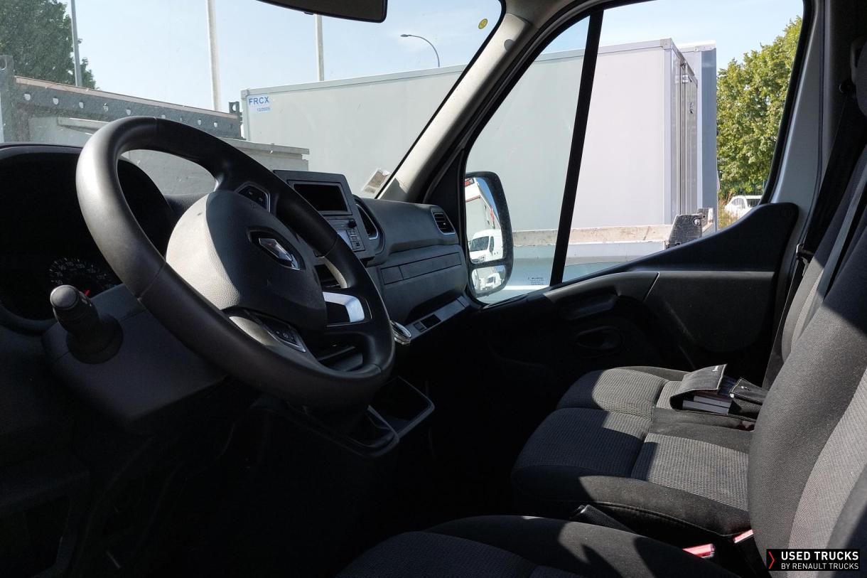 Renault Master 130