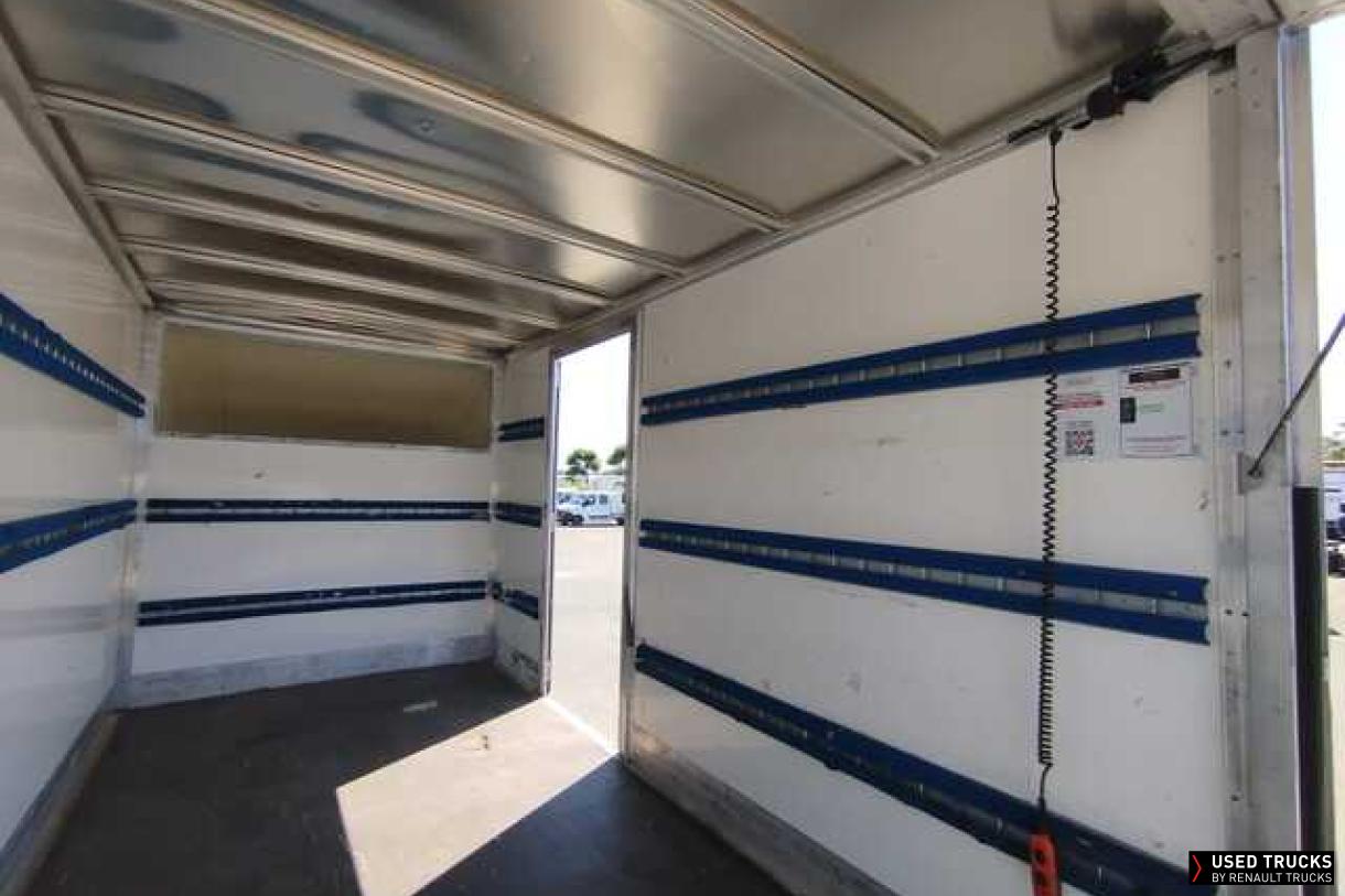 Renault Master 145