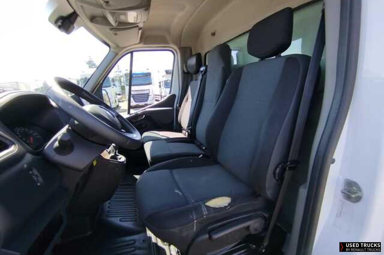 Renault Master 145