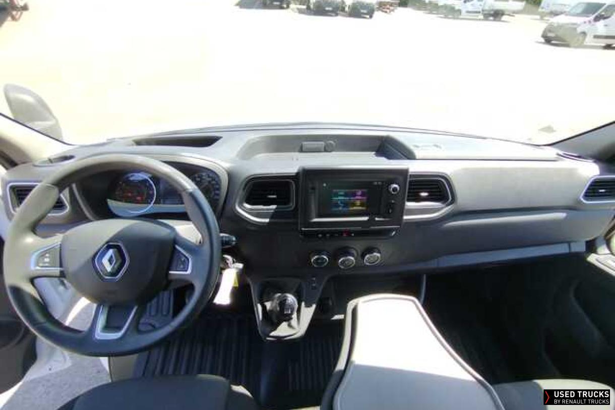 Renault Master 145