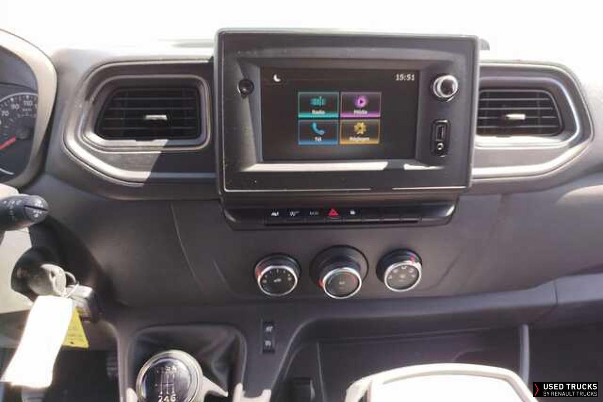 Renault Master 145