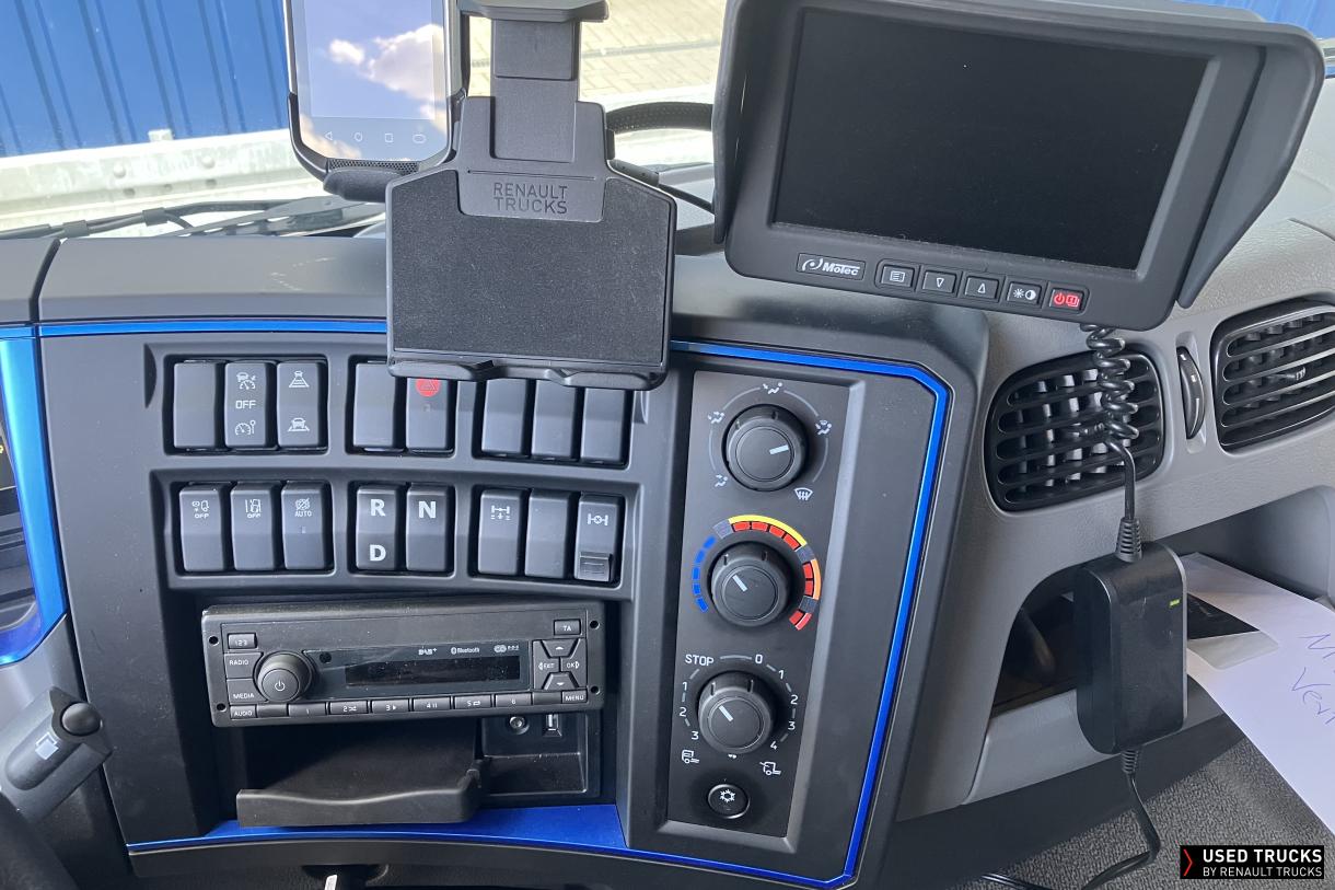 Renault Trucks D Wide 