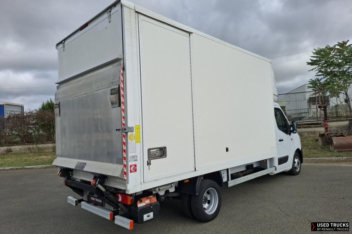 Renault Trucks Master 