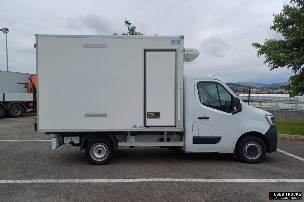 Renault Trucks Master 145