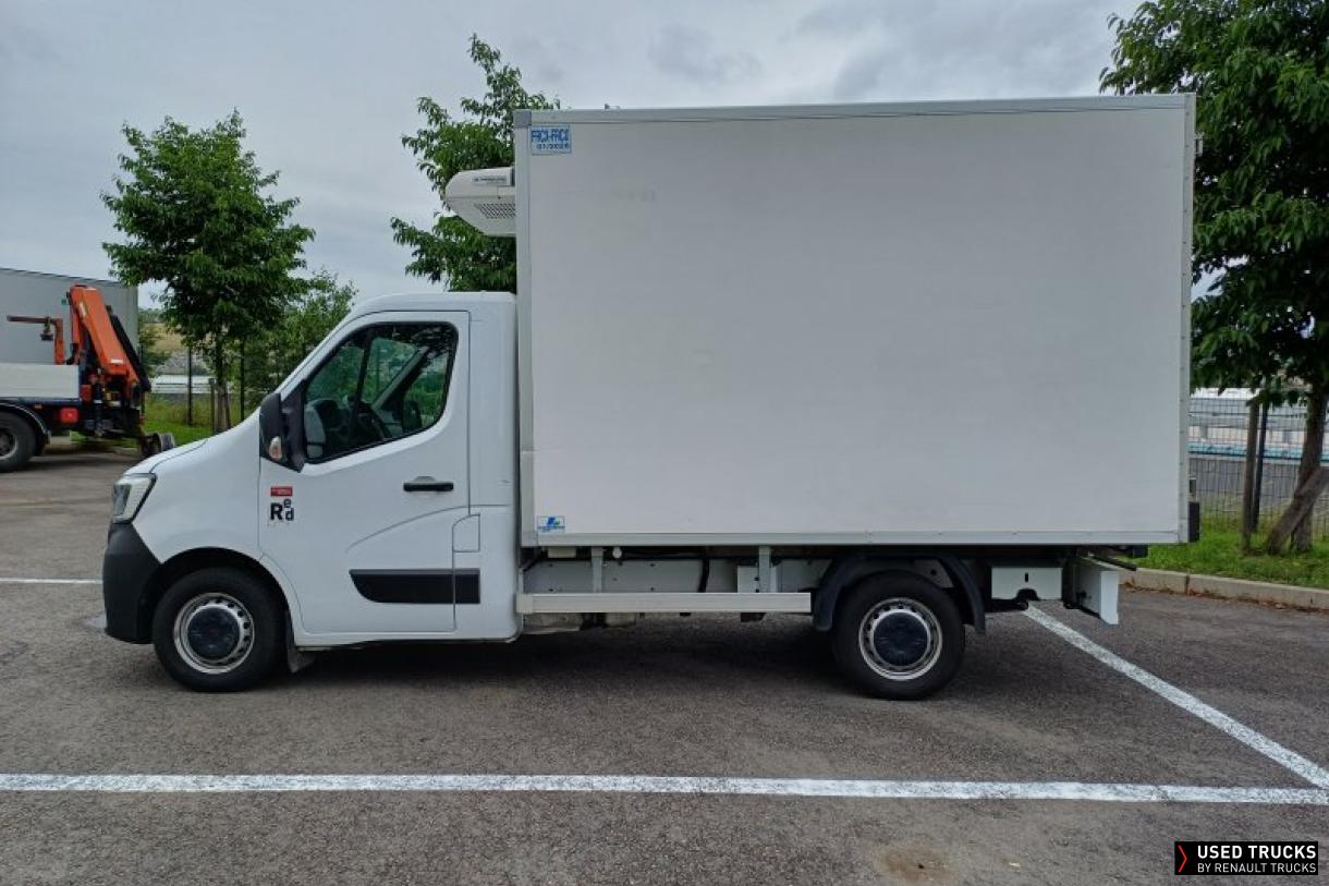 Renault Trucks Master 145