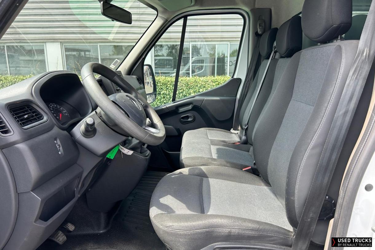 Renault Master 130