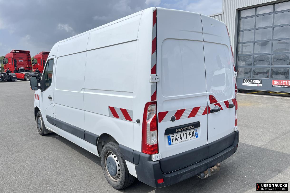 Renault Trucks Master 135