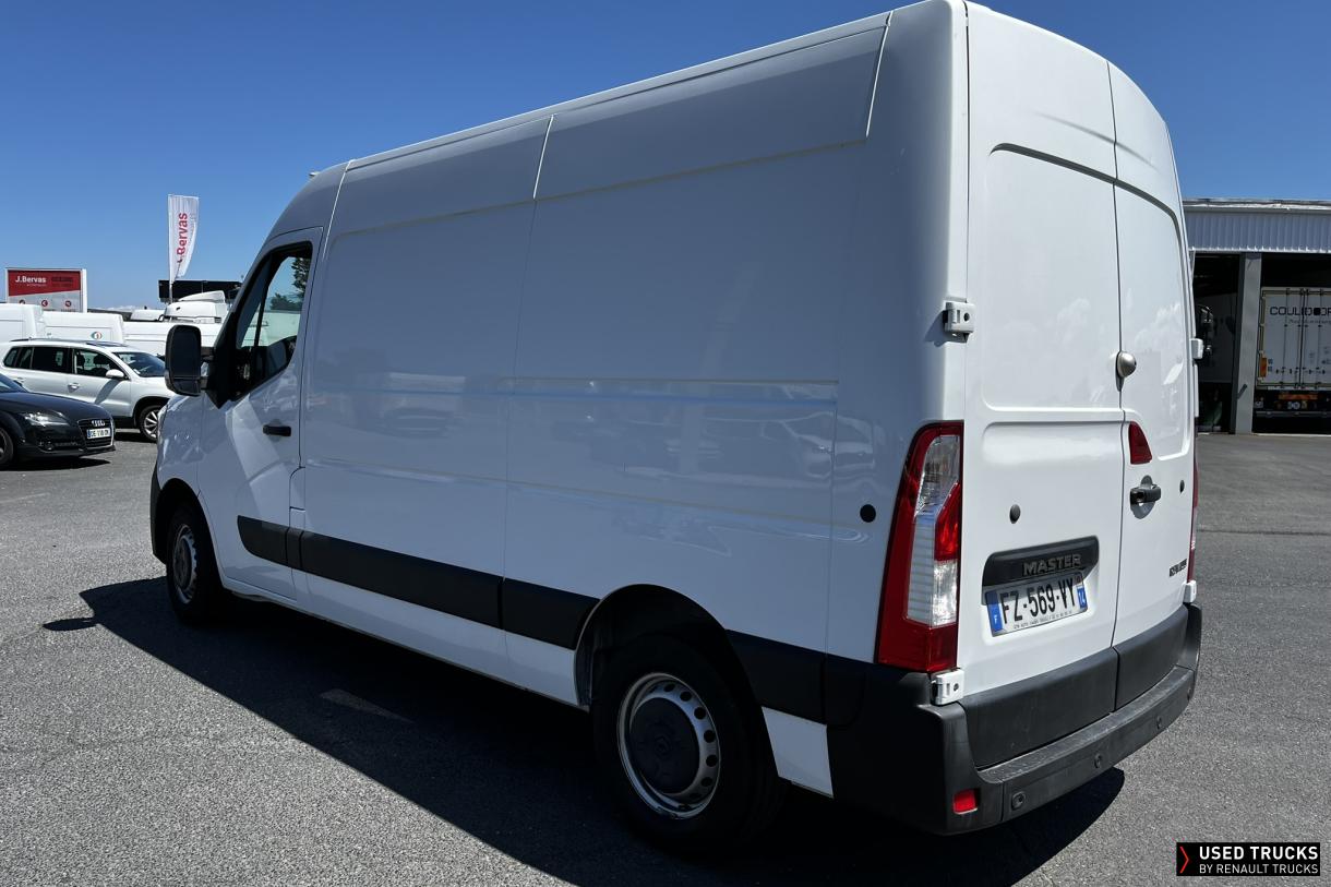 Renault Master 130