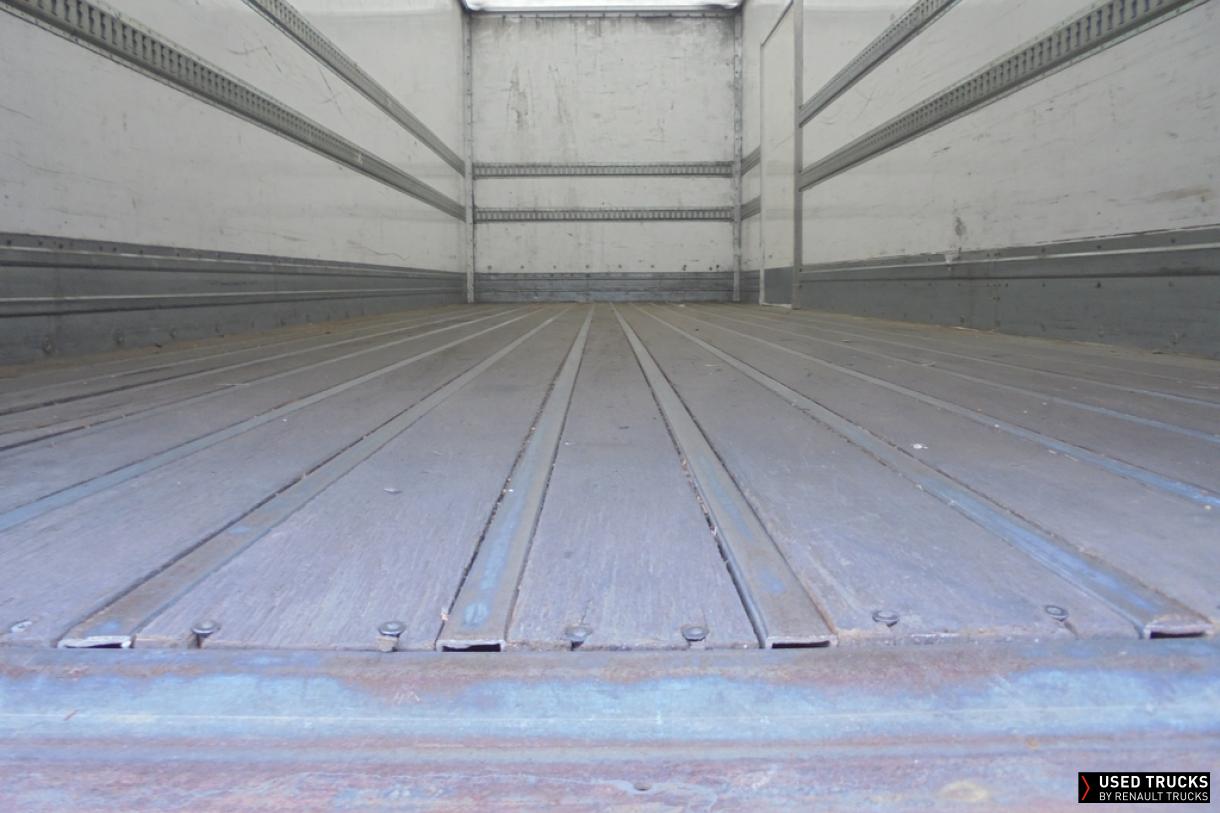 Renault Trucks D 280