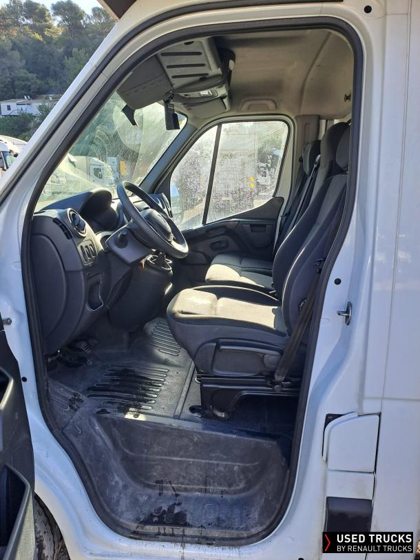 Renault Trucks Master 130