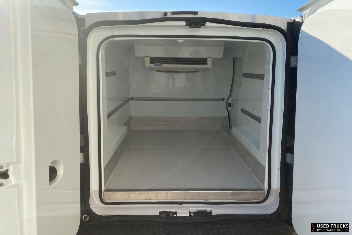 Nissan NV300 120
