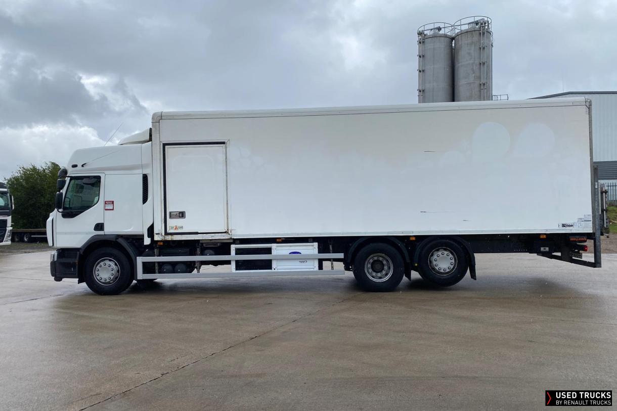 Renault Trucks D Wide 320