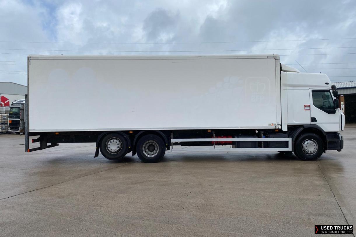 Renault Trucks D Wide 320