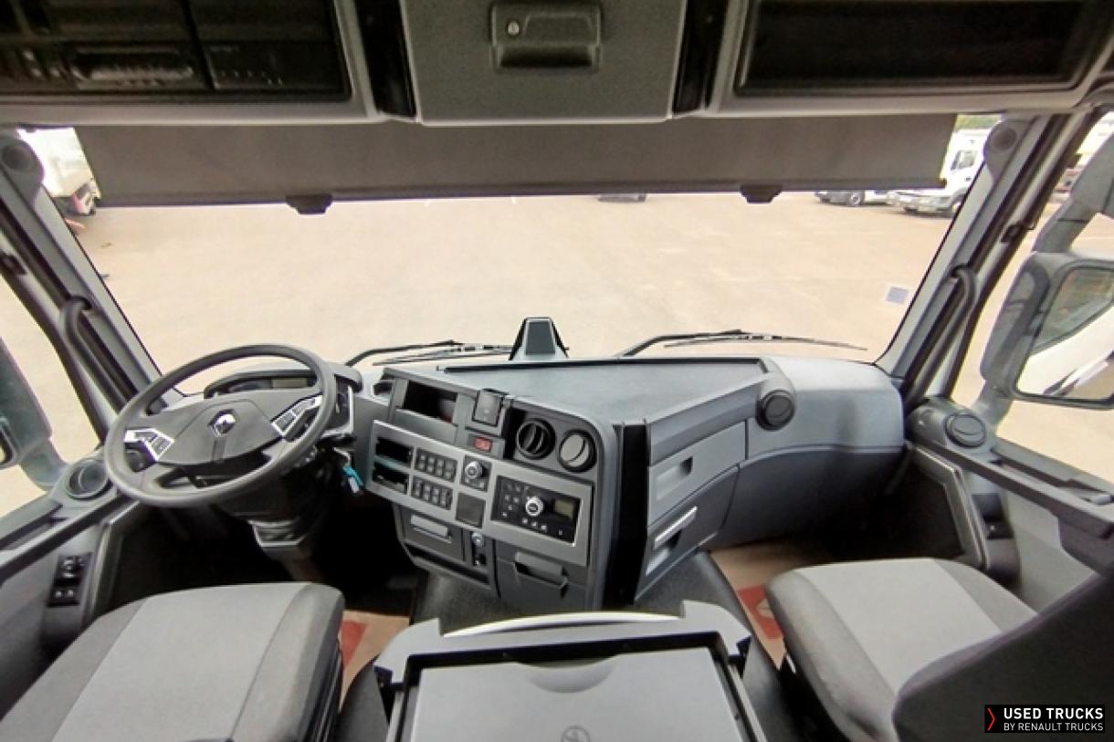 Renault Trucks T 440
