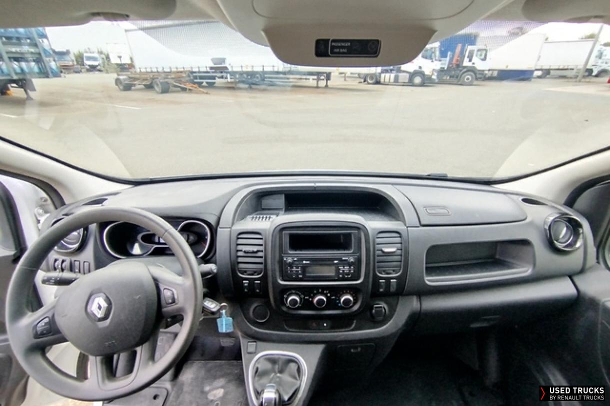 Renault Trafic 145
