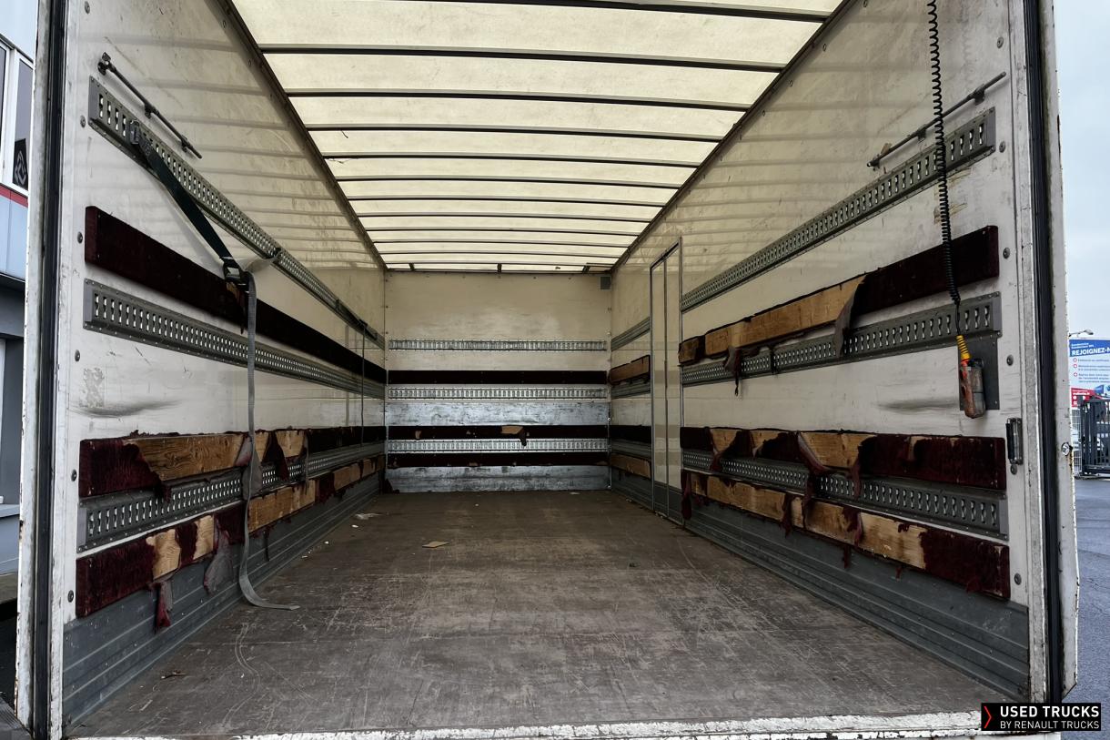 Renault Trucks D 280