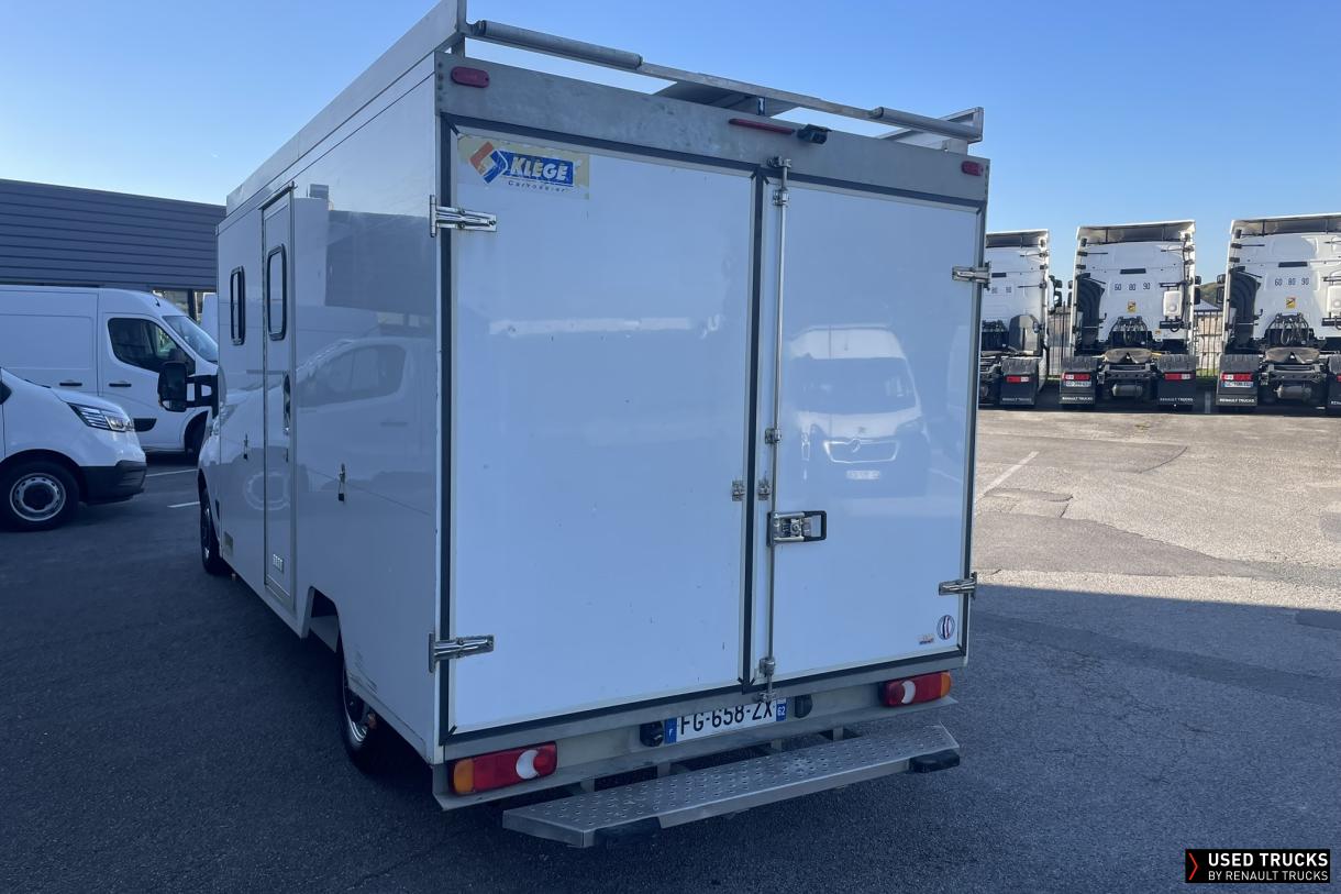 Renault Trucks Master 170