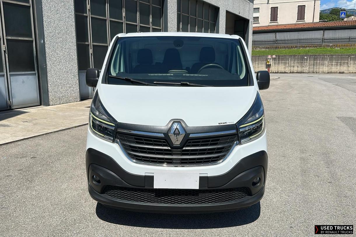 Renault Trafic 145