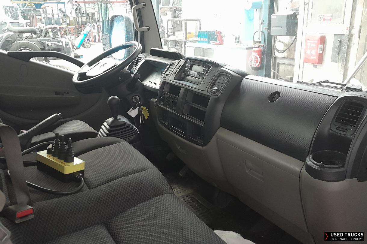 Renault Trucks Maxity 150