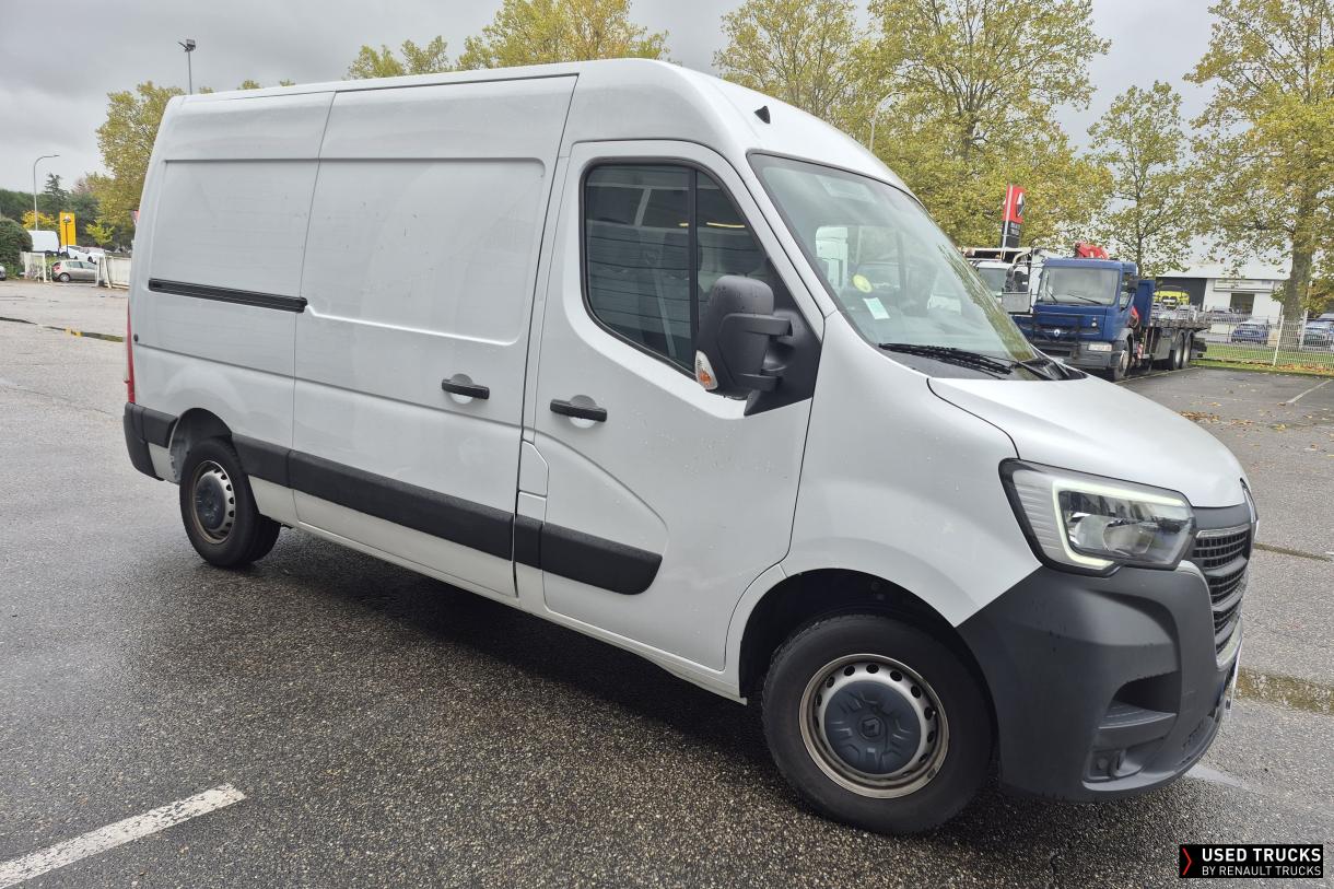 Renault Master 136
