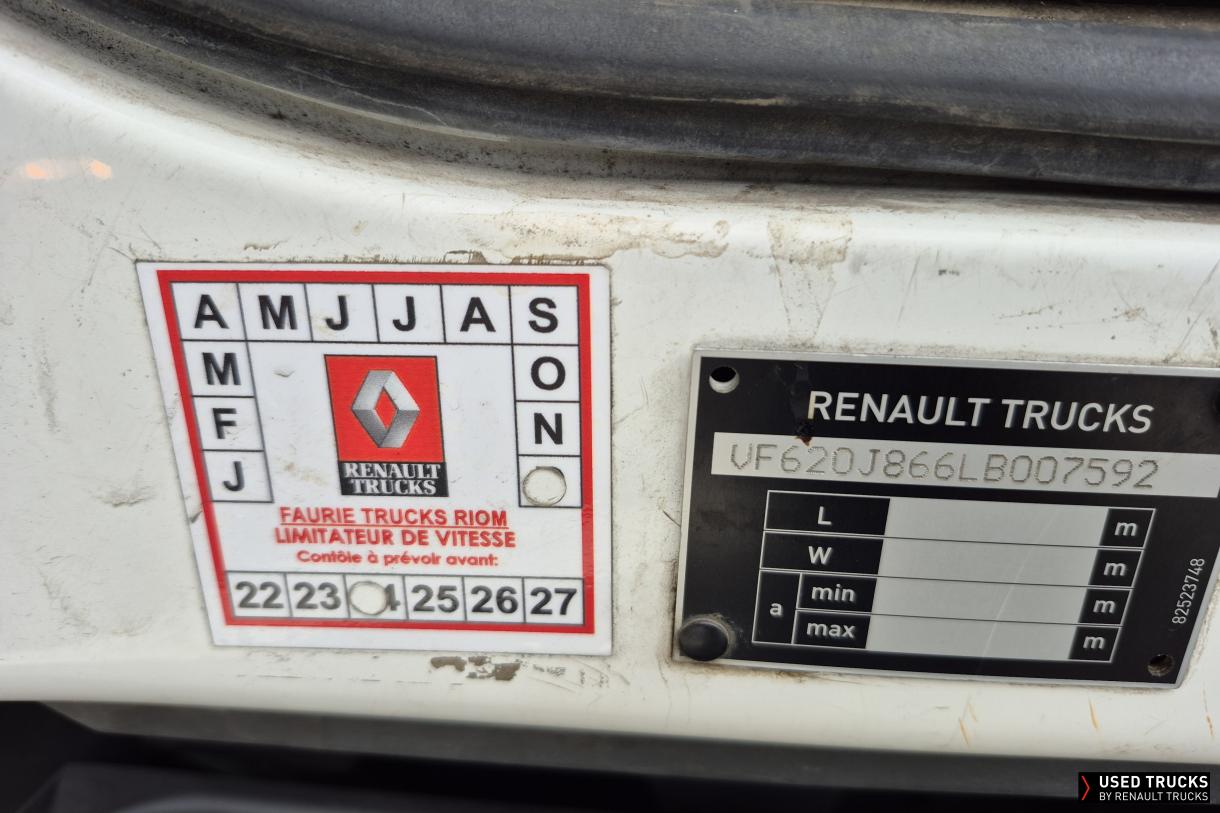 Renault Trucks D Wide 320